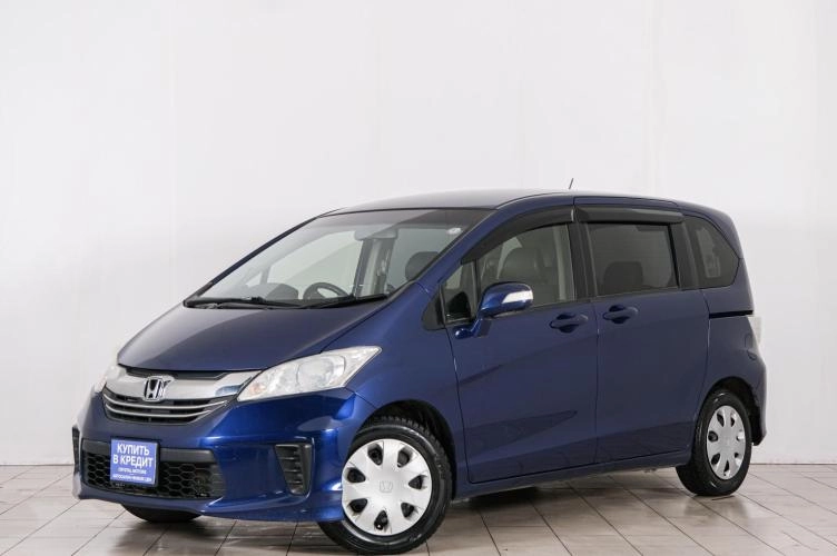 Honda Freed 3 из 6