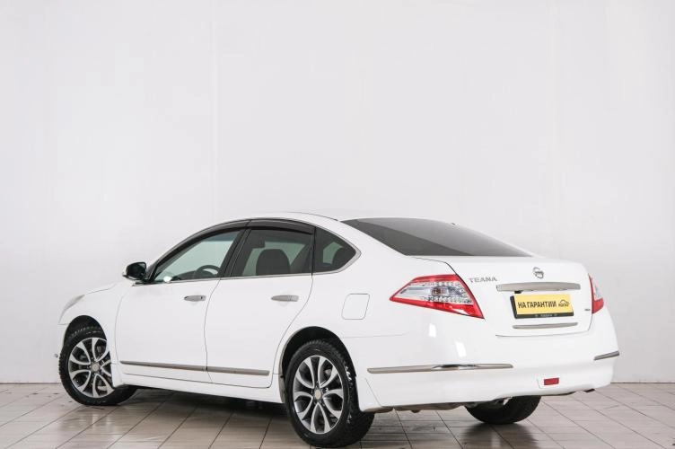 Nissan Teana 4 из 6