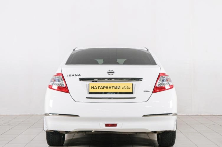 Nissan Teana 5 из 6