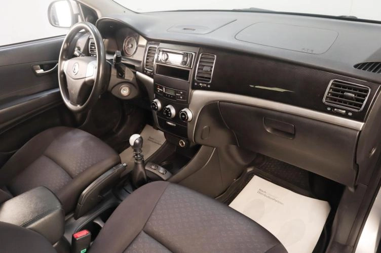 SsangYong Actyon 10 из 16