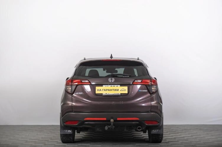 Honda Vezel 4 из 6