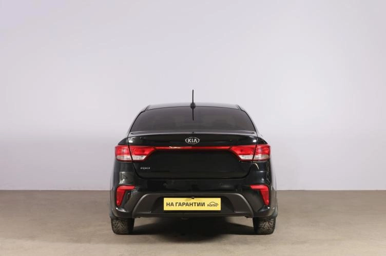KIA Rio 5 из 6