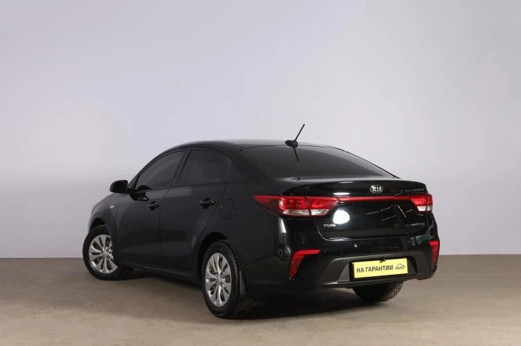 KIA Rio 6 из 6