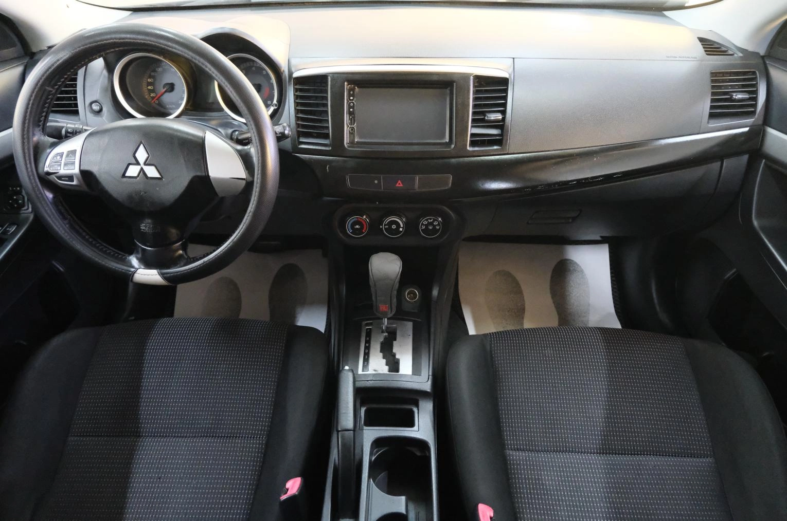 Mitsubishi Lancer 12 из 20