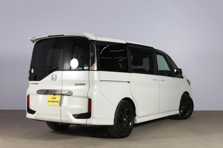 Honda Stepwgn Spada 6 из 6