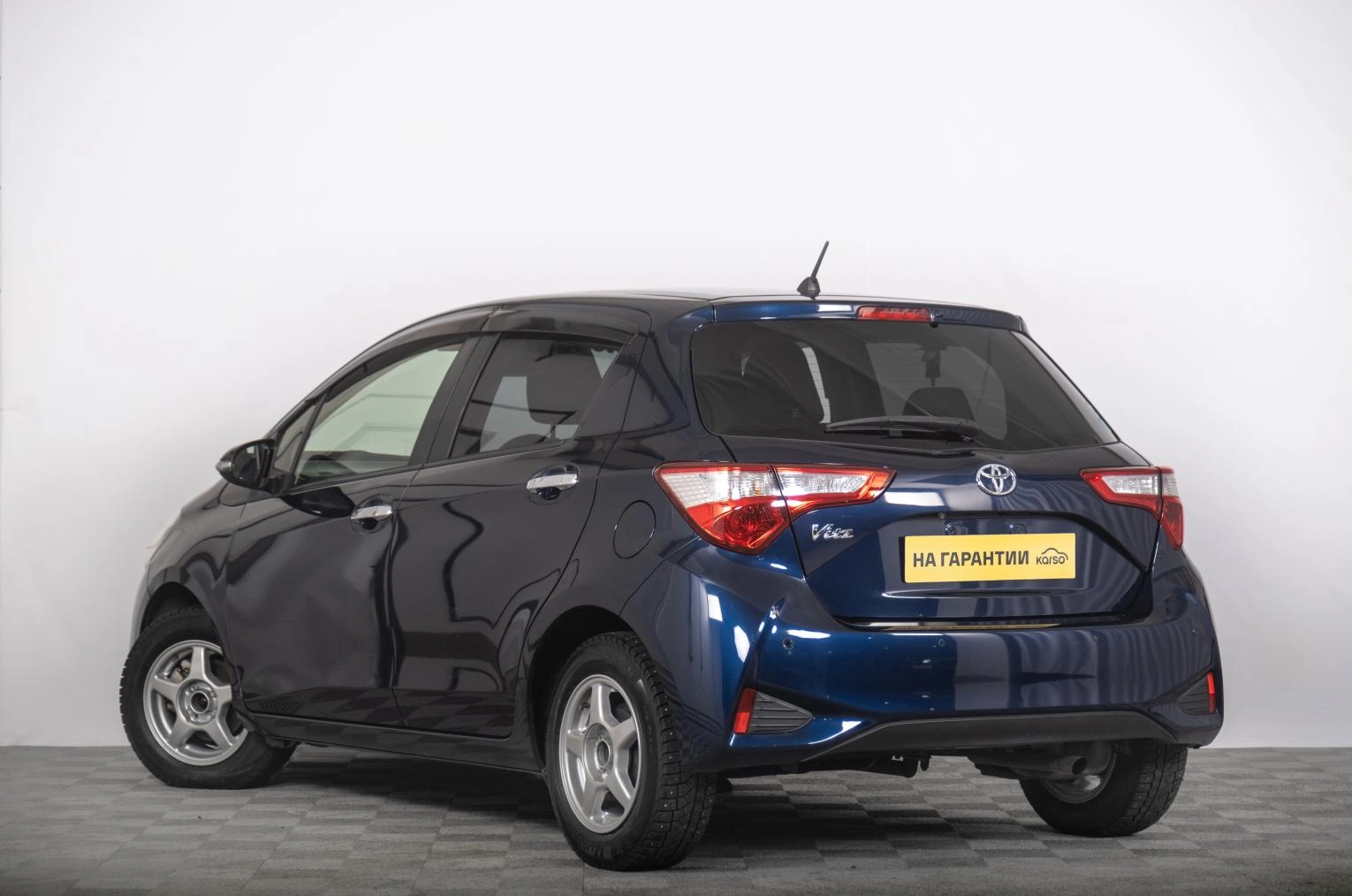 Toyota Vitz 5 из 18
