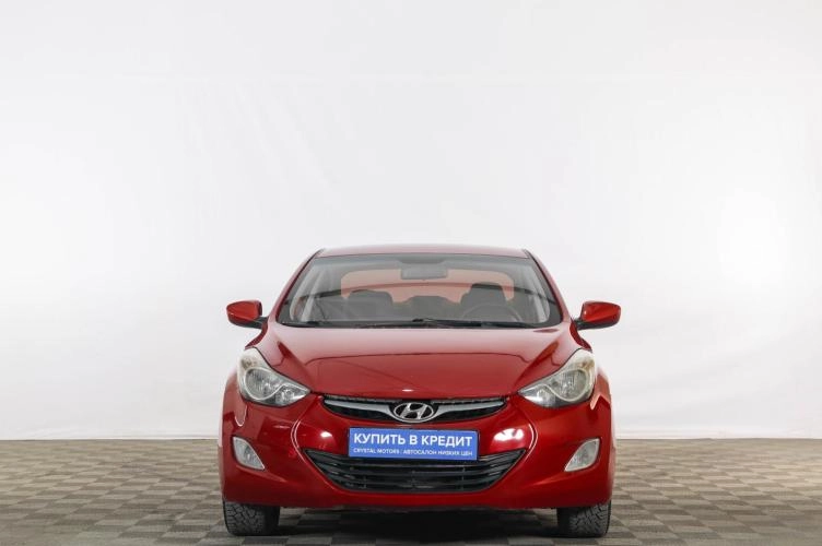 Hyundai Elantra 2 из 6