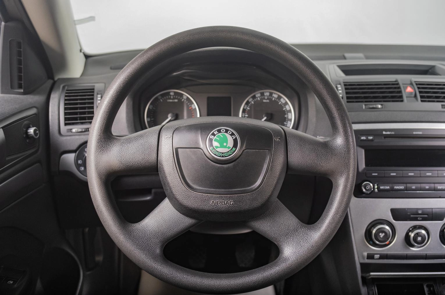 Skoda Octavia 12 из 17