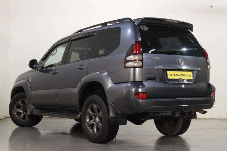 Toyota Land Cruiser Prado 6 из 6
