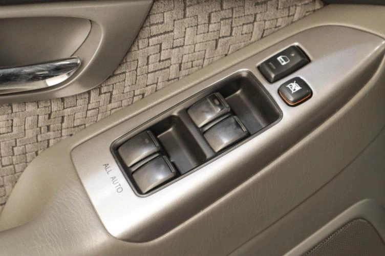 Toyota Land Cruiser Prado 7 из 16