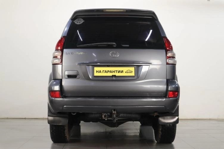 Toyota Land Cruiser Prado 5 из 6