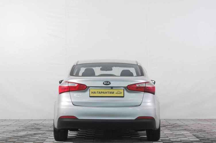 KIA Cerato 5 из 6