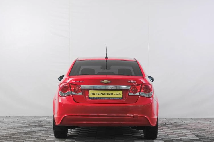 Chevrolet Cruze 5 из 6