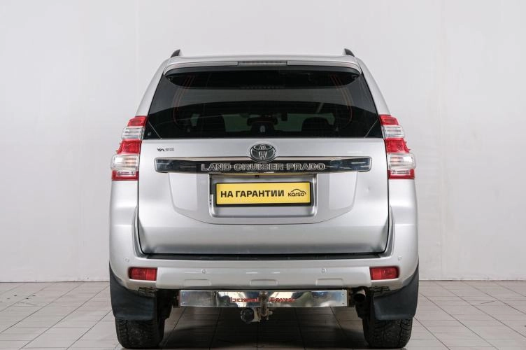 Toyota Land Cruiser Prado 5 из 6