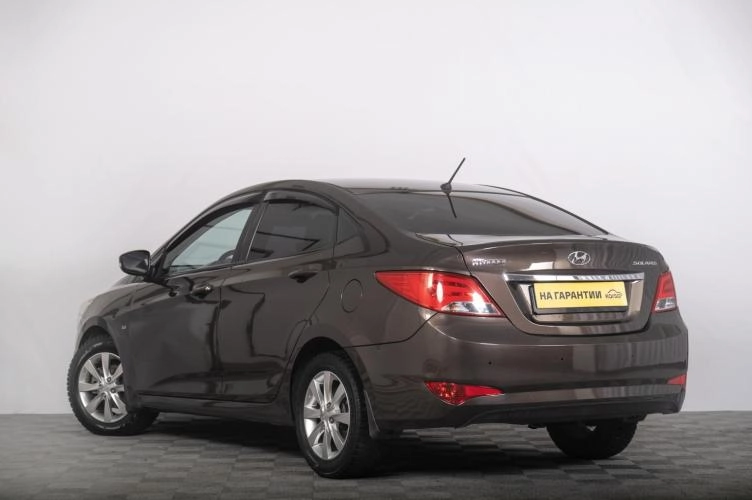 Hyundai Solaris 5 из 6