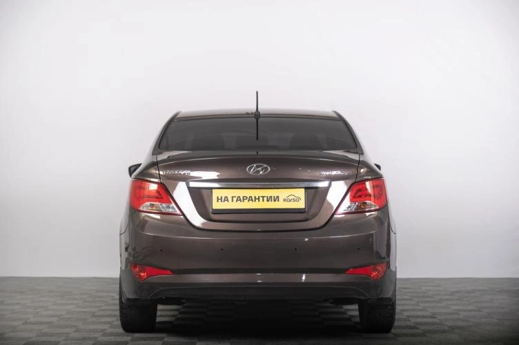 Hyundai Solaris 4 из 6