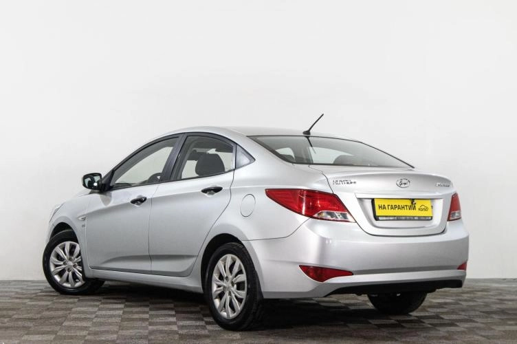 Hyundai Solaris 4 из 6