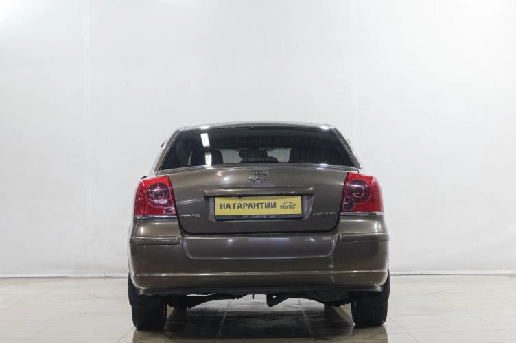 Toyota Avensis 5 из 6