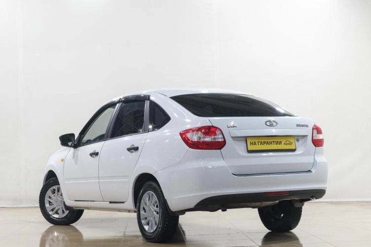 ВАЗ (LADA) Granta 4 из 6