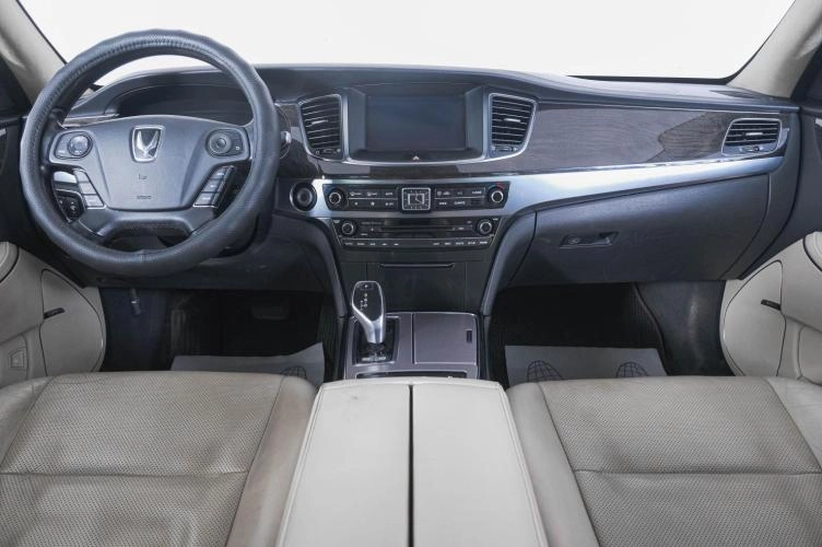 Hyundai Equus 13 из 28