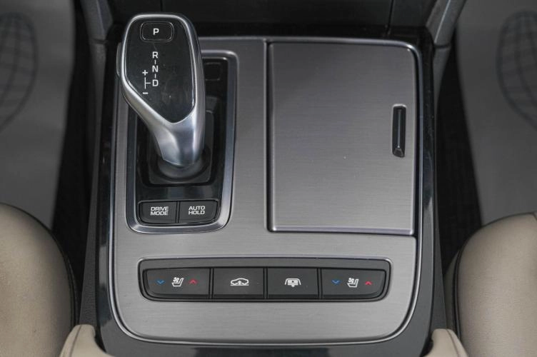 Hyundai Equus 19 из 28