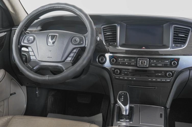 Hyundai Equus 12 из 28