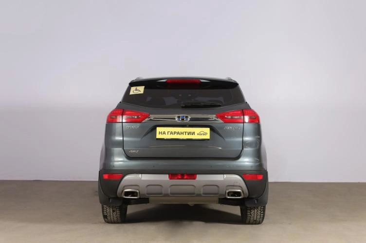 Geely Atlas 5 из 6