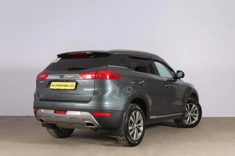 Geely Atlas 4 из 6