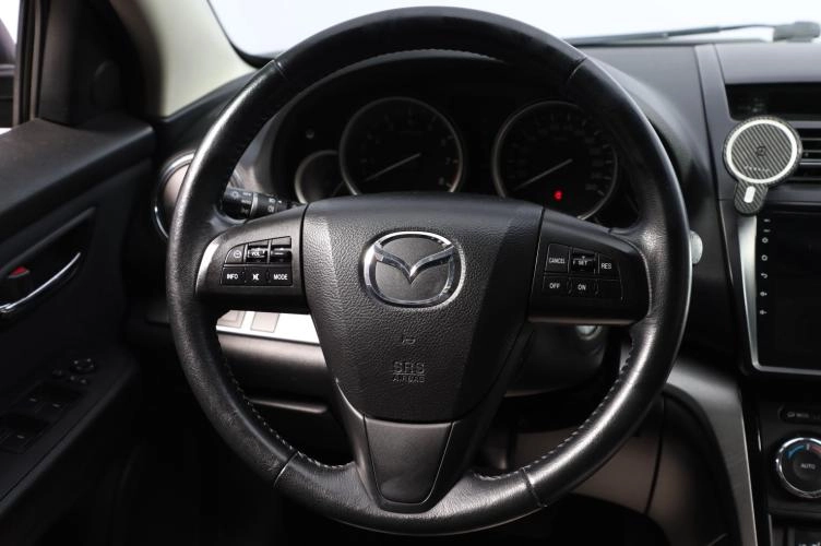 Mazda 6 10 из 18