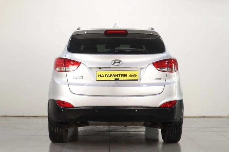 Hyundai ix35 5 из 6