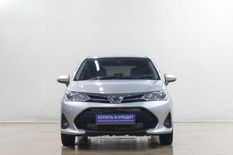 Toyota Corolla Fielder 2 из 6