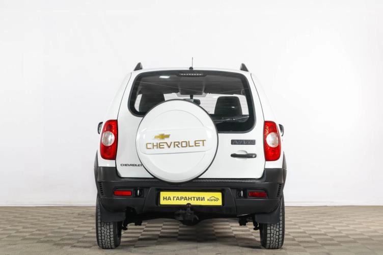 Chevrolet Niva 5 из 6
