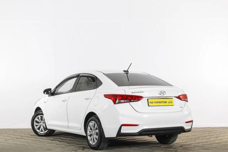 Hyundai Solaris 4 из 6