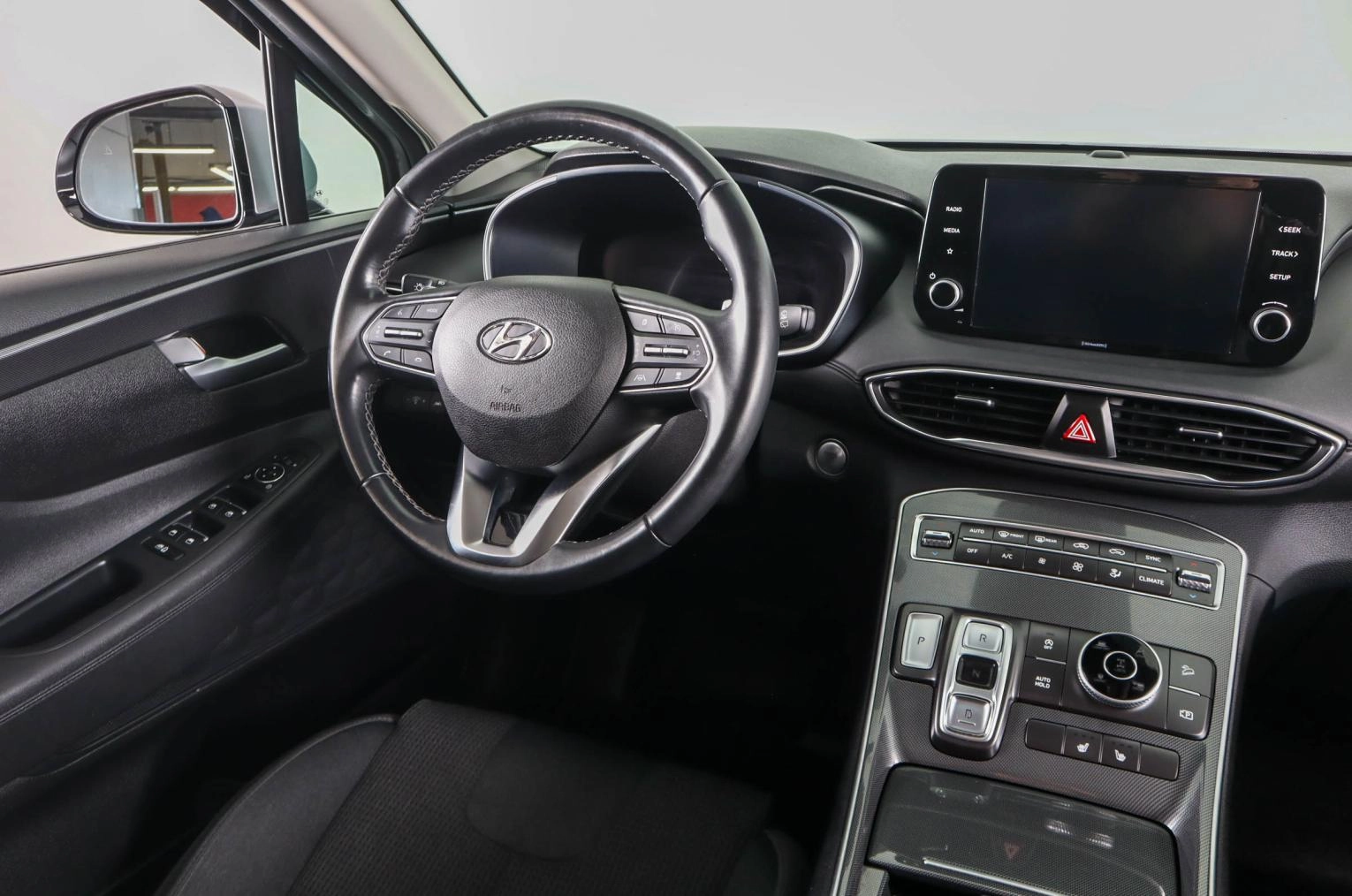 Hyundai Santa Fe 14 из 26