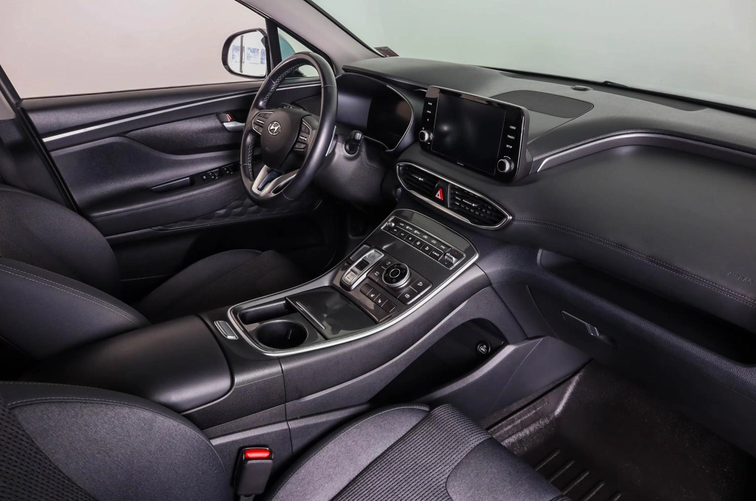Hyundai Santa Fe 13 из 26