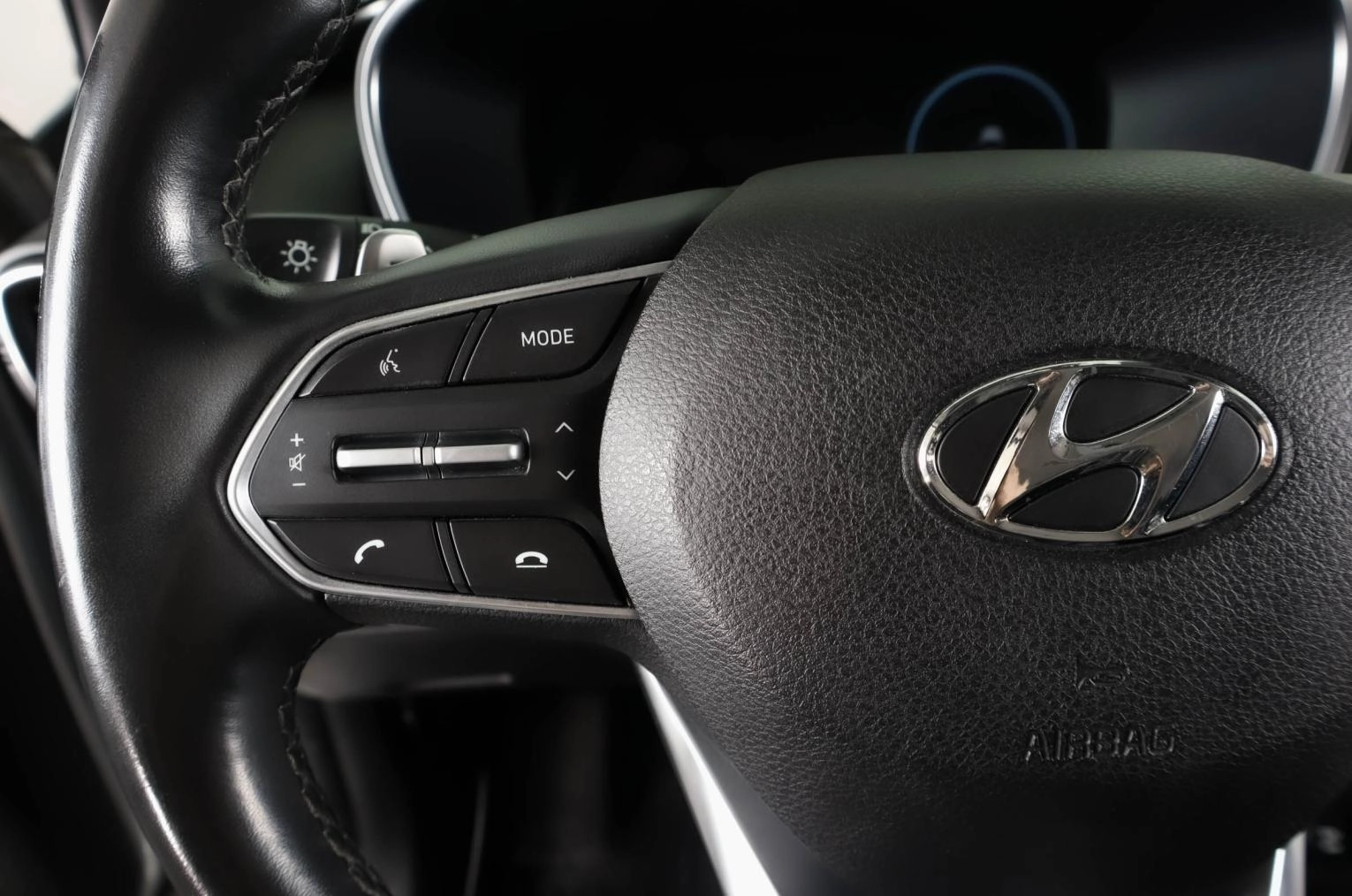 Hyundai Santa Fe 18 из 26