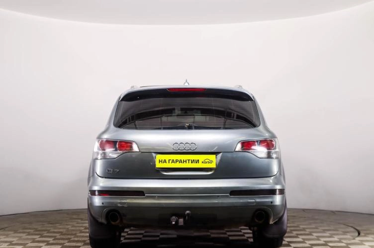 Audi Q7 5 из 6