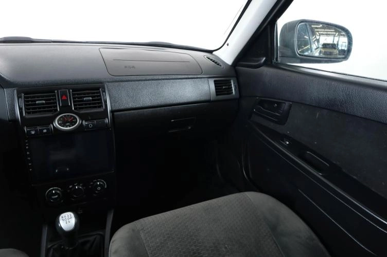 ВАЗ (LADA) Priora 13 из 21