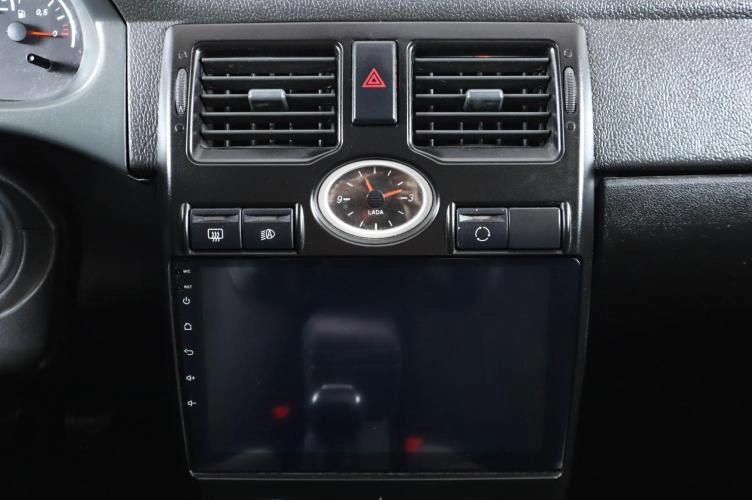 ВАЗ (LADA) Priora 15 из 21