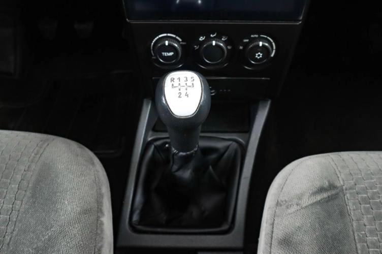 ВАЗ (LADA) Priora 17 из 21