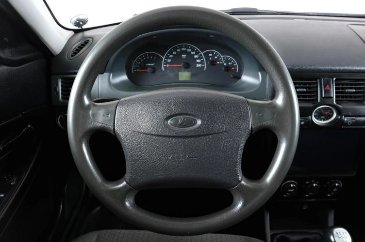 ВАЗ (LADA) Priora 14 из 21