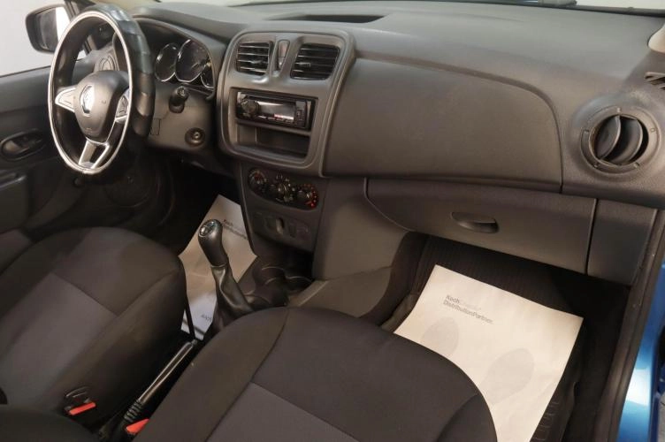 Renault Logan 12 из 13