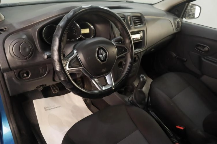 Renault Logan 7 из 13