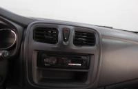 Renault Logan 9 из 13