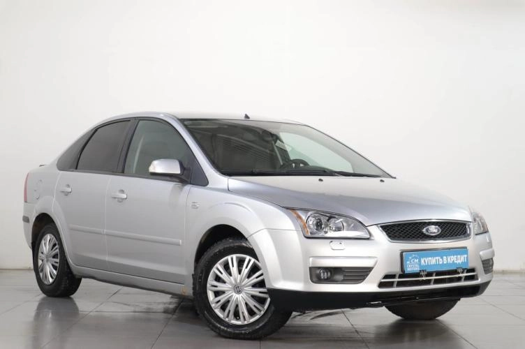 Ford Focus 1 из 6