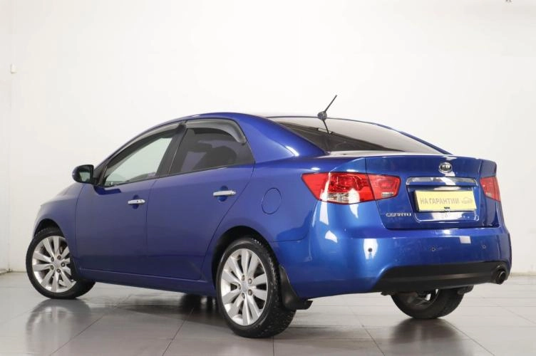 KIA Cerato 4 из 6