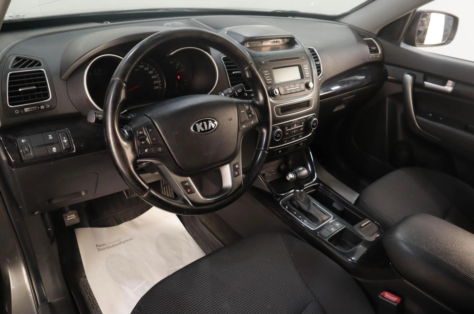 KIA Sorento 7 из 16