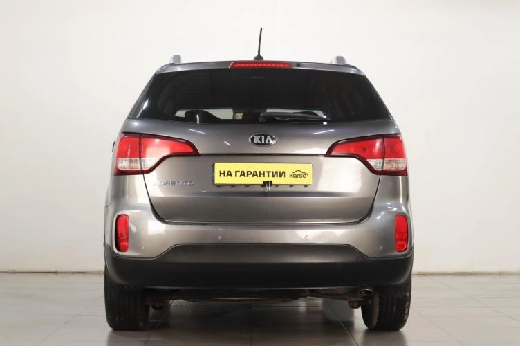 KIA Sorento 5 из 6