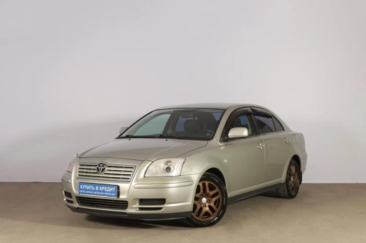 Toyota Avensis 3 из 6
