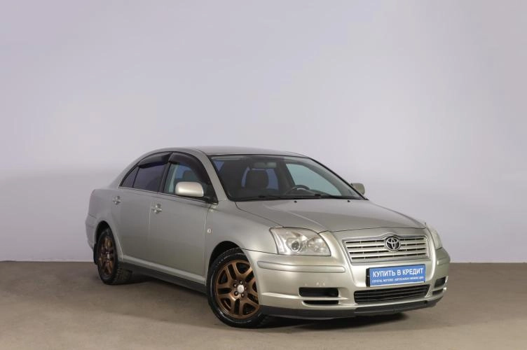 Toyota Avensis 1 из 6